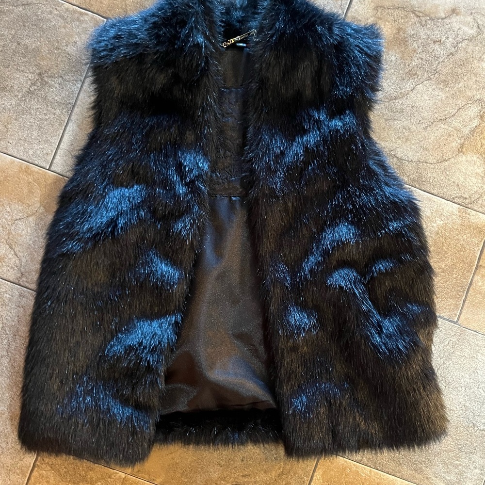 Express Black Faux Fur Vest